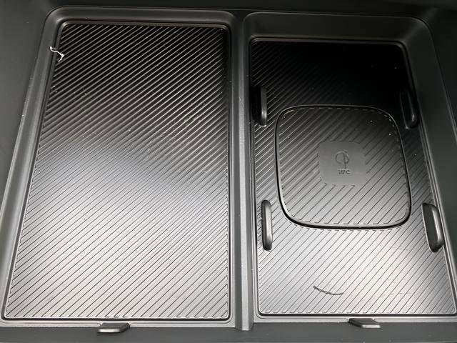 New 2026 Kia Carnival SX w/ SX Dark Edition Package image 28