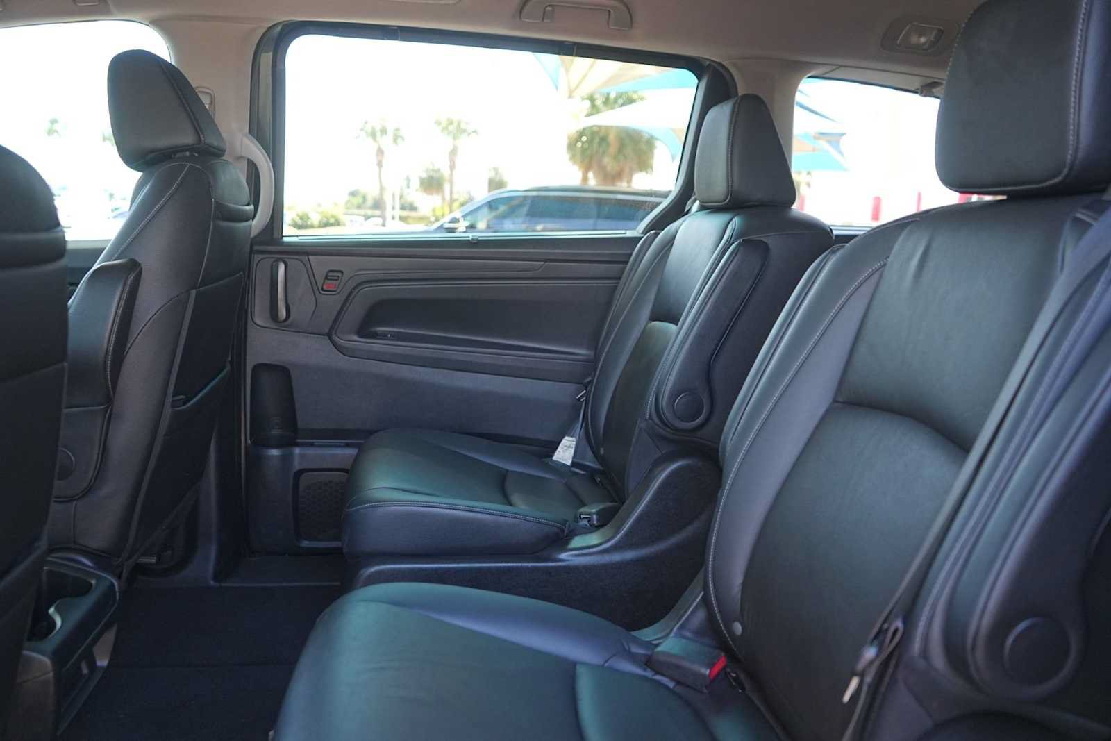 Used 2023 Honda Odyssey Touring image 14