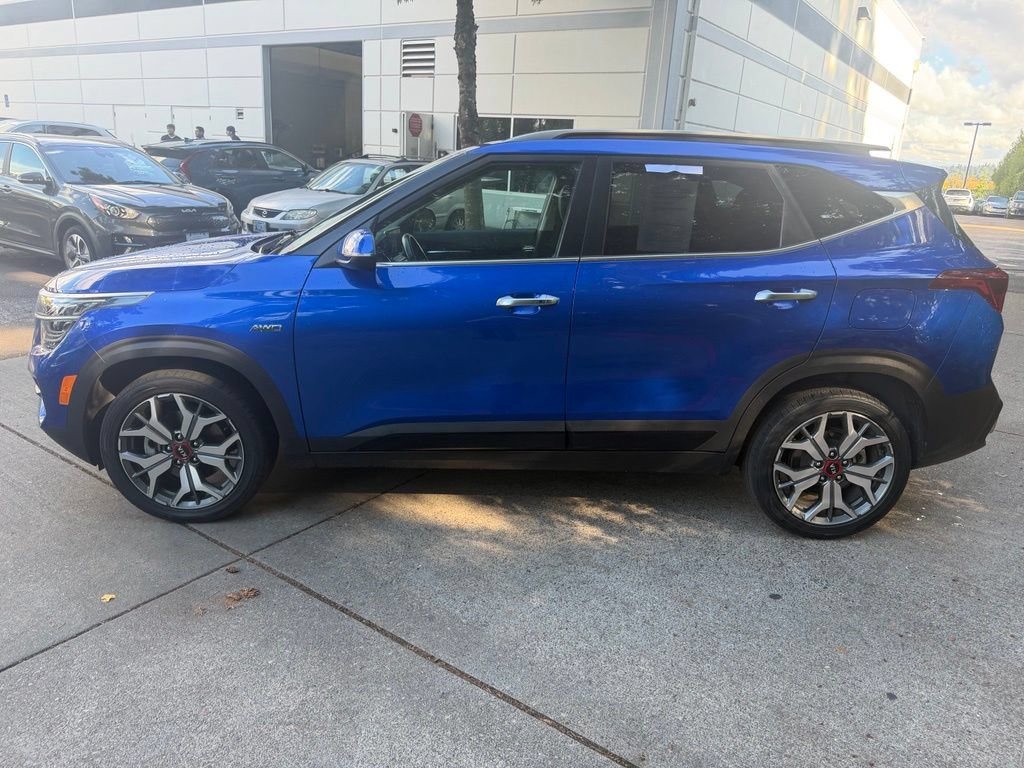 Used 2021 Kia Seltos SX w/ SX Sunroof Package AWD/4WD image 7