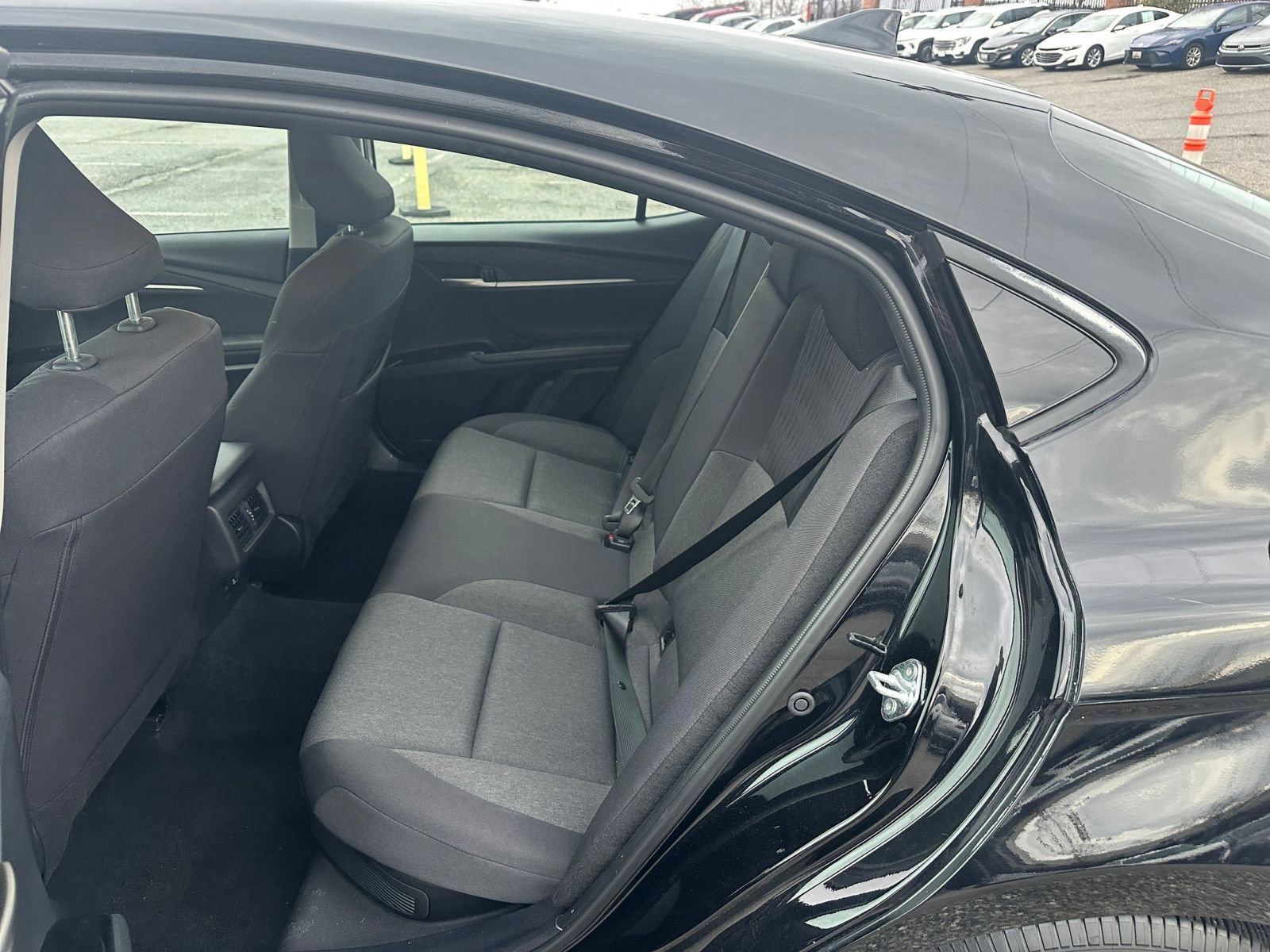 Used 2025 Toyota Camry LE image 24