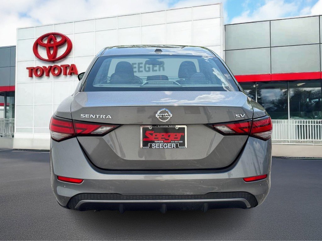 Used 2021 Nissan Sentra SV image 9
