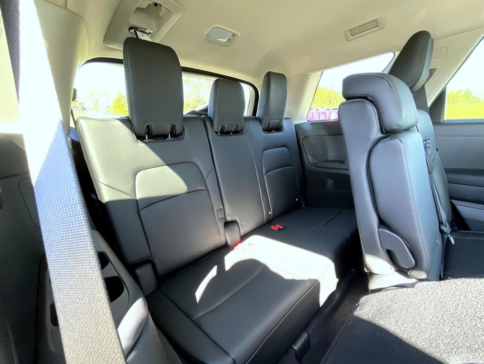 New 2026 Nissan Pathfinder SL AWD/4WD image 21