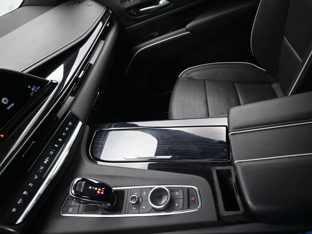 Used 2023 Cadillac Escalade Sport AWD/4WD image 18