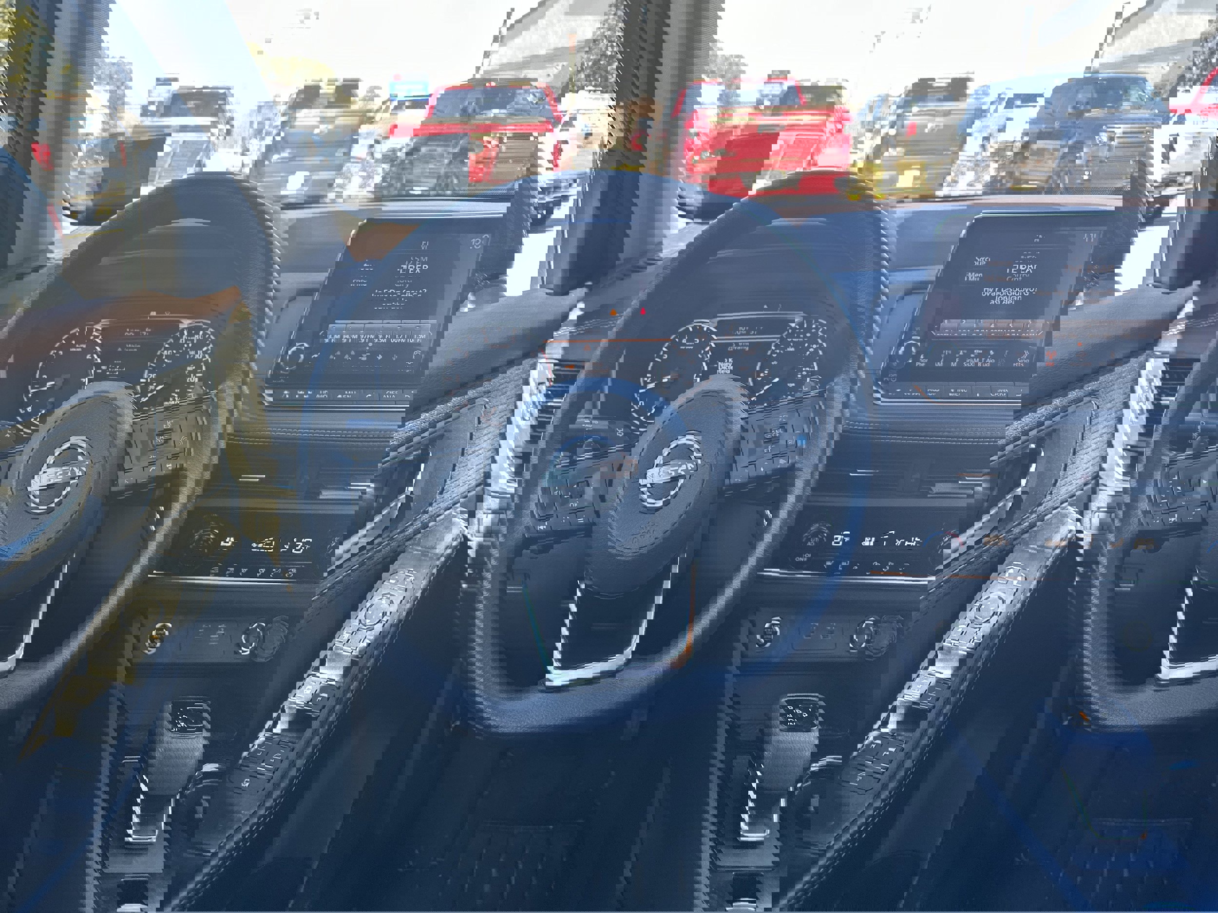 Used 2023 Nissan Rogue SV image 23