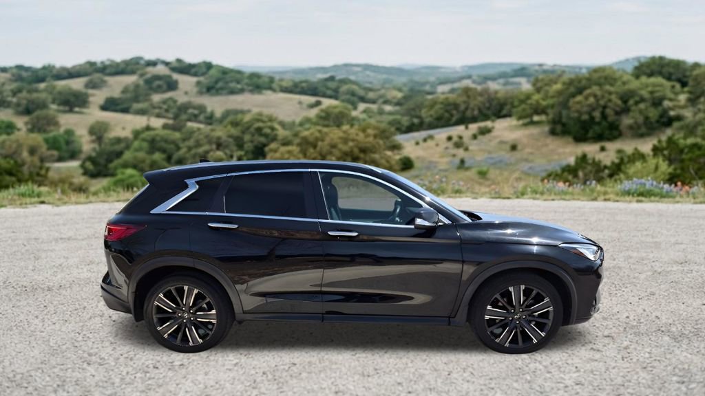 Used 2022 INFINITI QX50 Luxe w/ Appearance Package FWD image 12