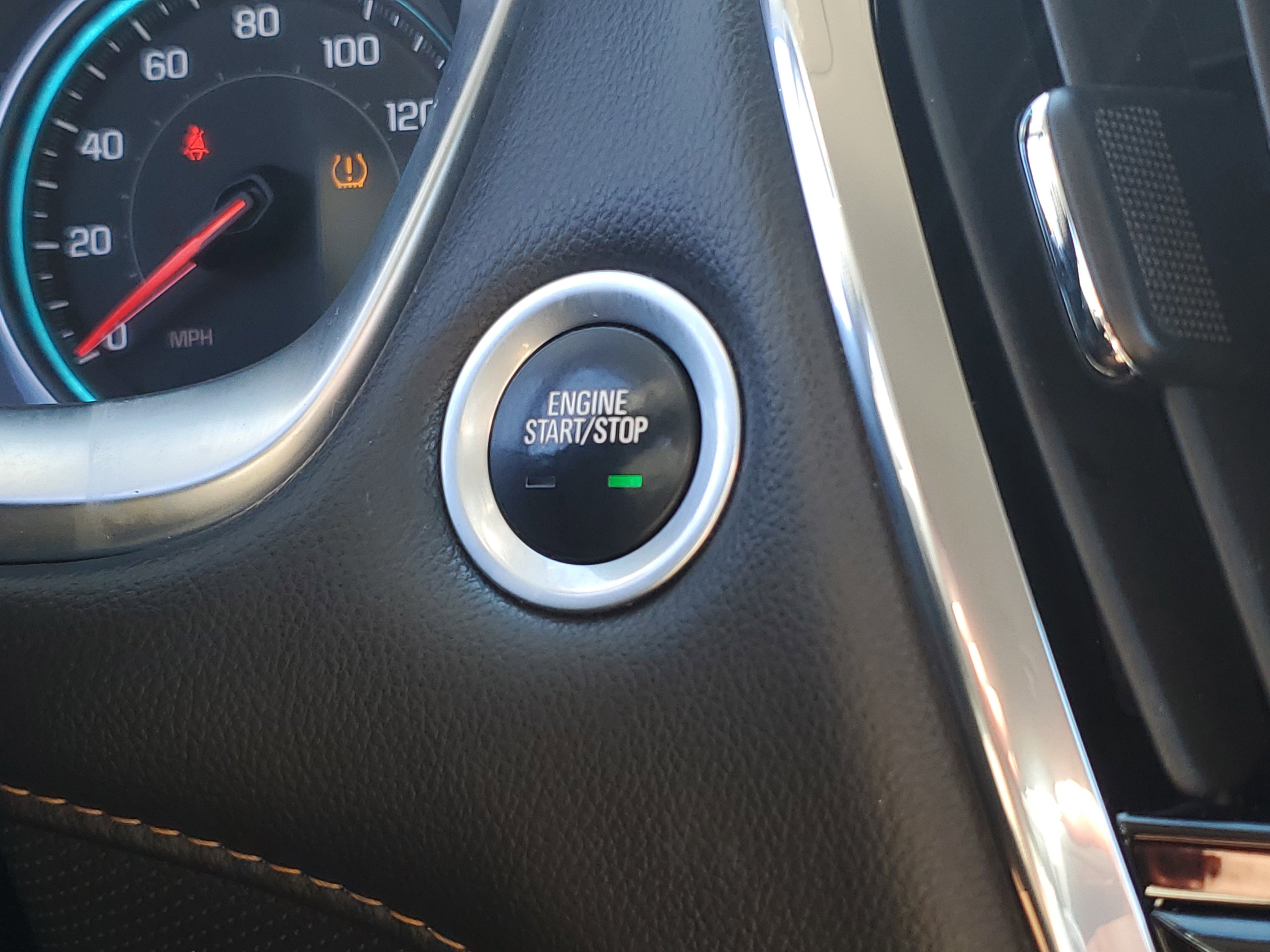 Used 2018 Chevrolet Traverse Premier w/ Driver Confidence II Package image 23