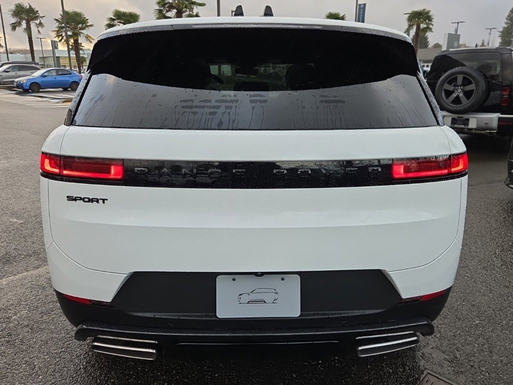 New 2025 Land Rover Range Rover Sport SE image 6