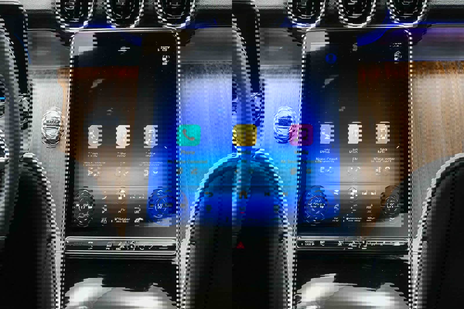 Certified 2025 Mercedes-Benz GLC 300 image 14