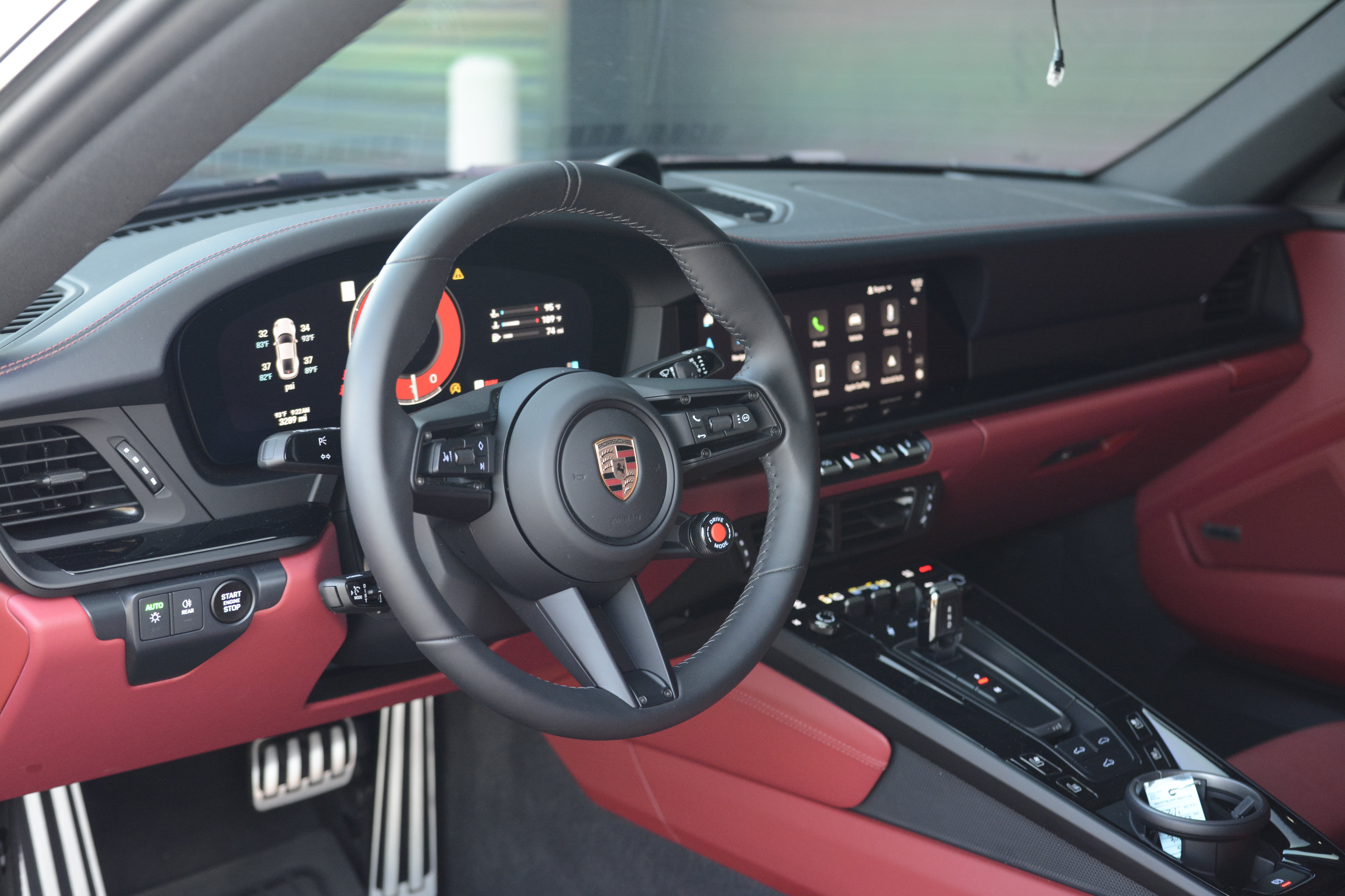 Certified 2025 Porsche 911 Carrera S RWD image 4