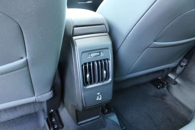 Used 2025 Alfa Romeo Tonale AWD/4WD image 34