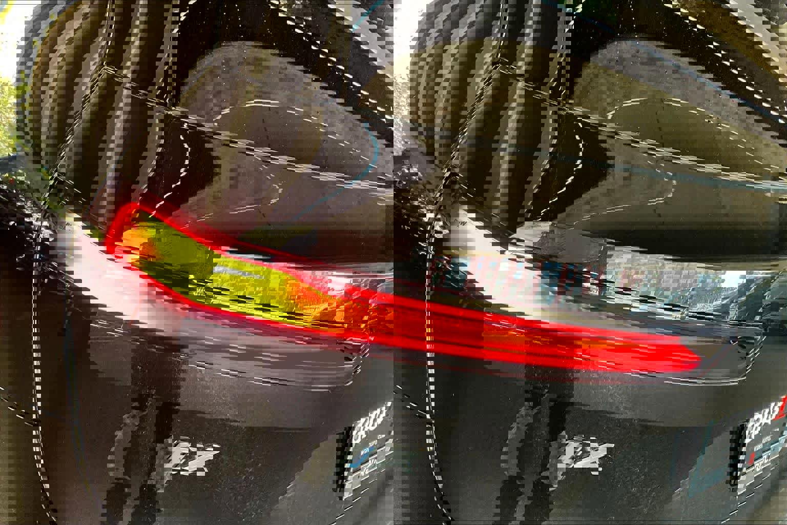 Used 2023 BMW iX xDrive50 w/ Convenience Package image 28