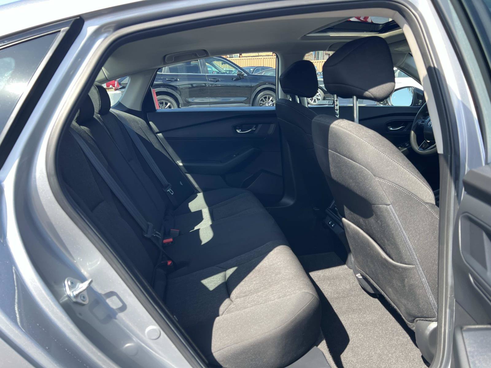 Certified 2025 Honda Accord SE image 30