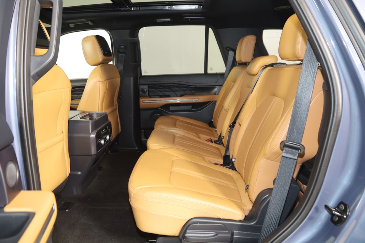 Used 2023 Ford Expedition Platinum AWD/4WD image 48