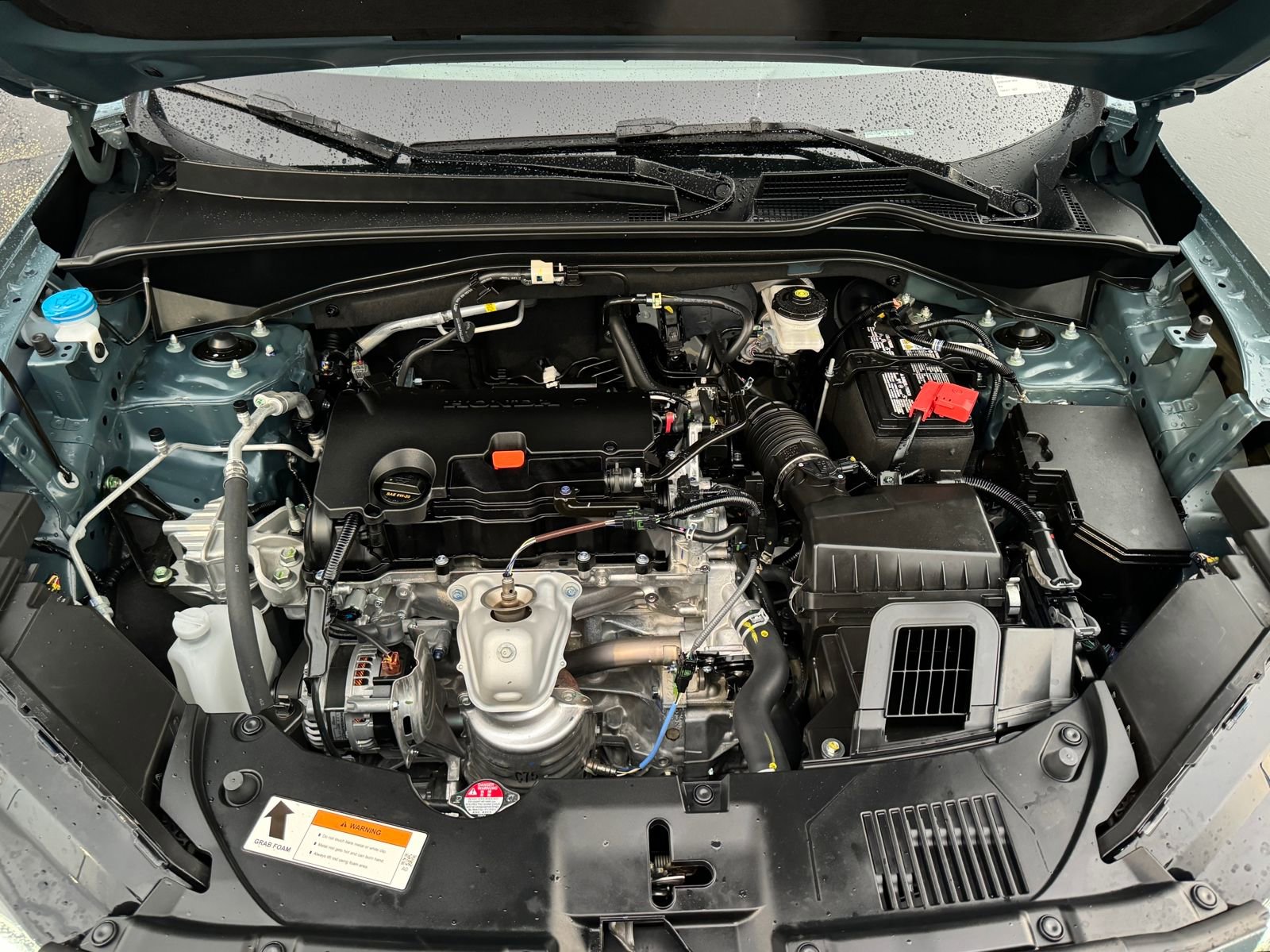 Certified 2025 Honda HR-V Sport image 24