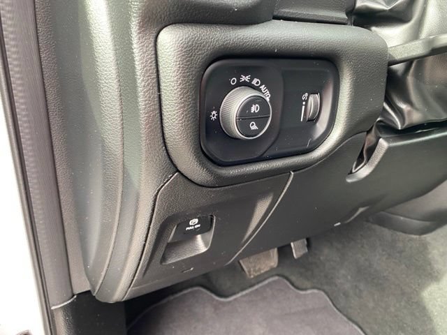 Used 2023 RAM 1500 Big Horn AWD/4WD image 21