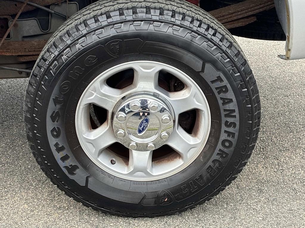 Used 2014 Ford F250 XLT w/ Snow Plow Prep Package AWD/4WD image 12