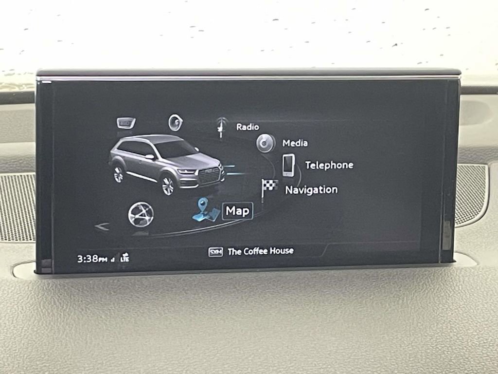 Used 2018 Audi Q7 2.0T Premium Plus w/ Premium Plus Package AWD/4WD image 31