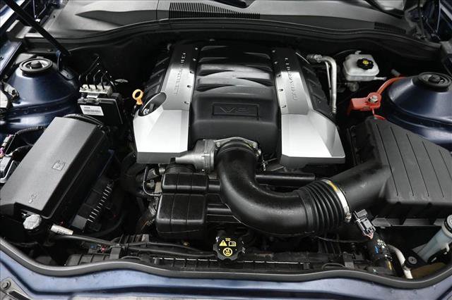 Used 2010 Chevrolet Camaro SS RWD image 25