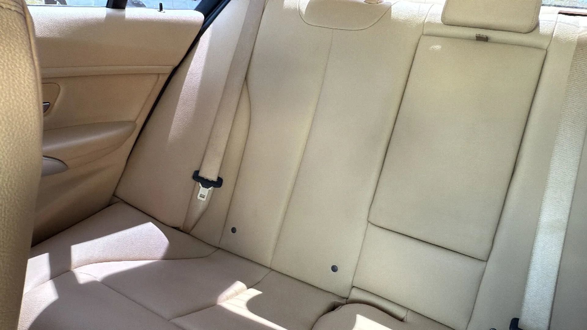 Used 2015 BMW 320i xDrive Sedan AWD/4WD image 15