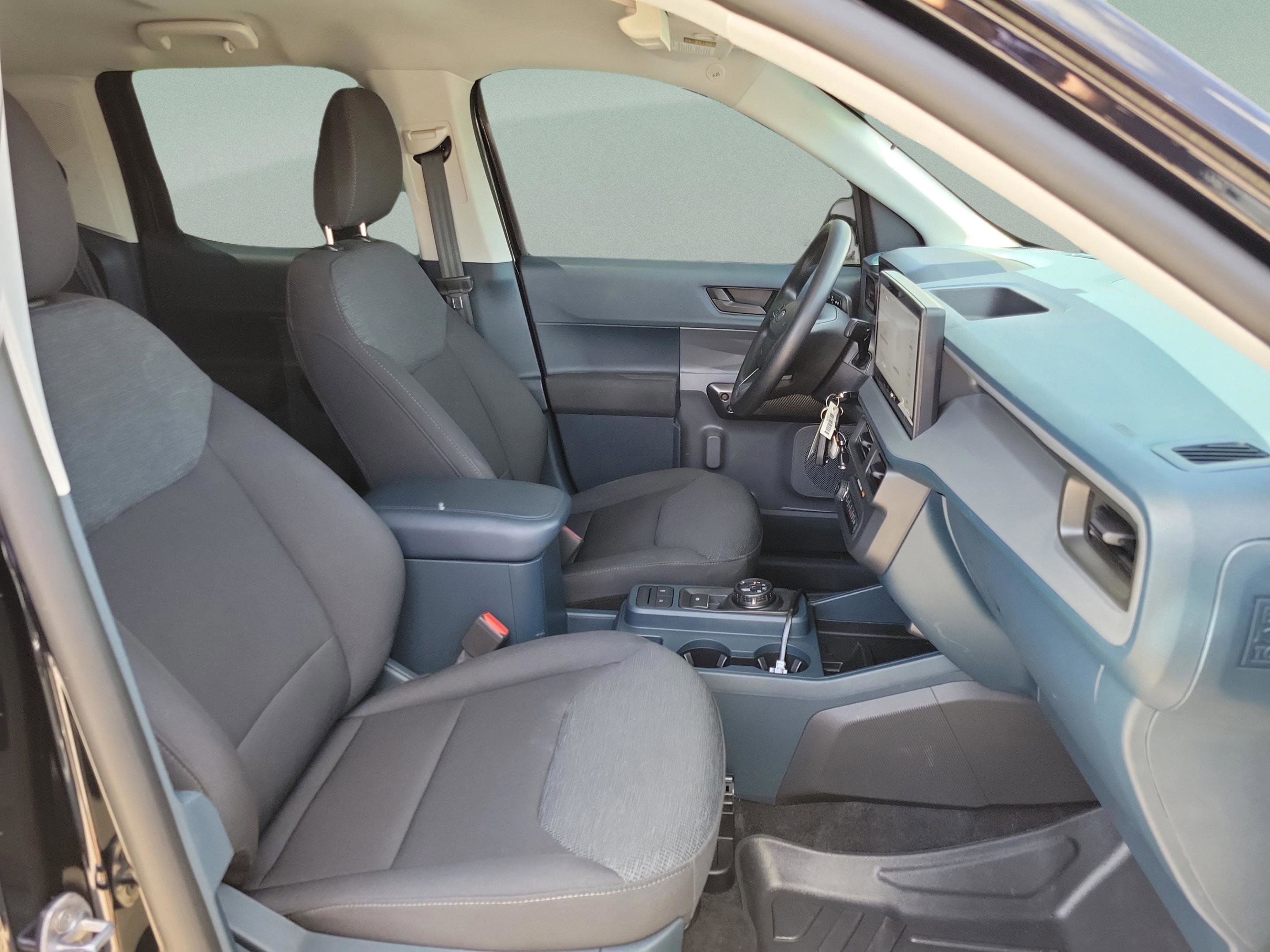 Used 2025 Ford Maverick XL w/ Equipment Group 102A image 31