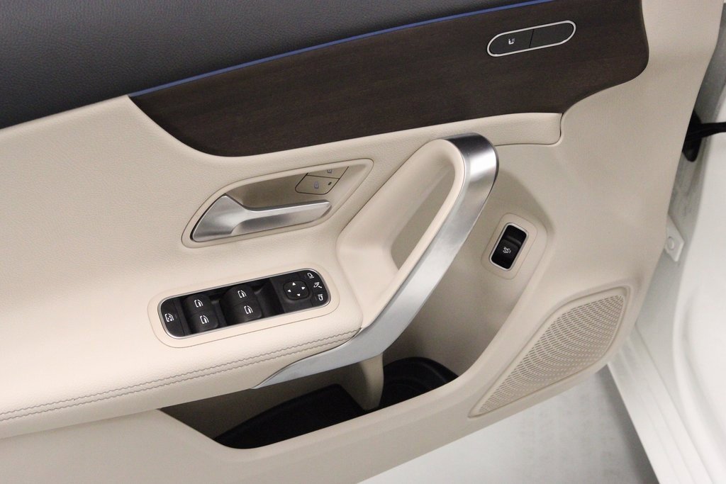 Certified 2022 Mercedes-Benz A 220 4MATIC image 22
