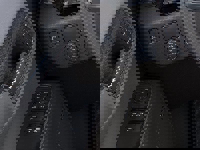 Used 2026 Chevrolet Silverado 1500 LTZ w/ LTZ Premium Package image 46