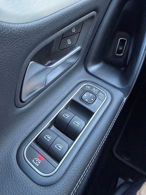 Used 2025 Mercedes-Benz CLA 250 4MATIC image 19