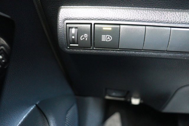 Used 2022 Toyota Corolla XSE image 21