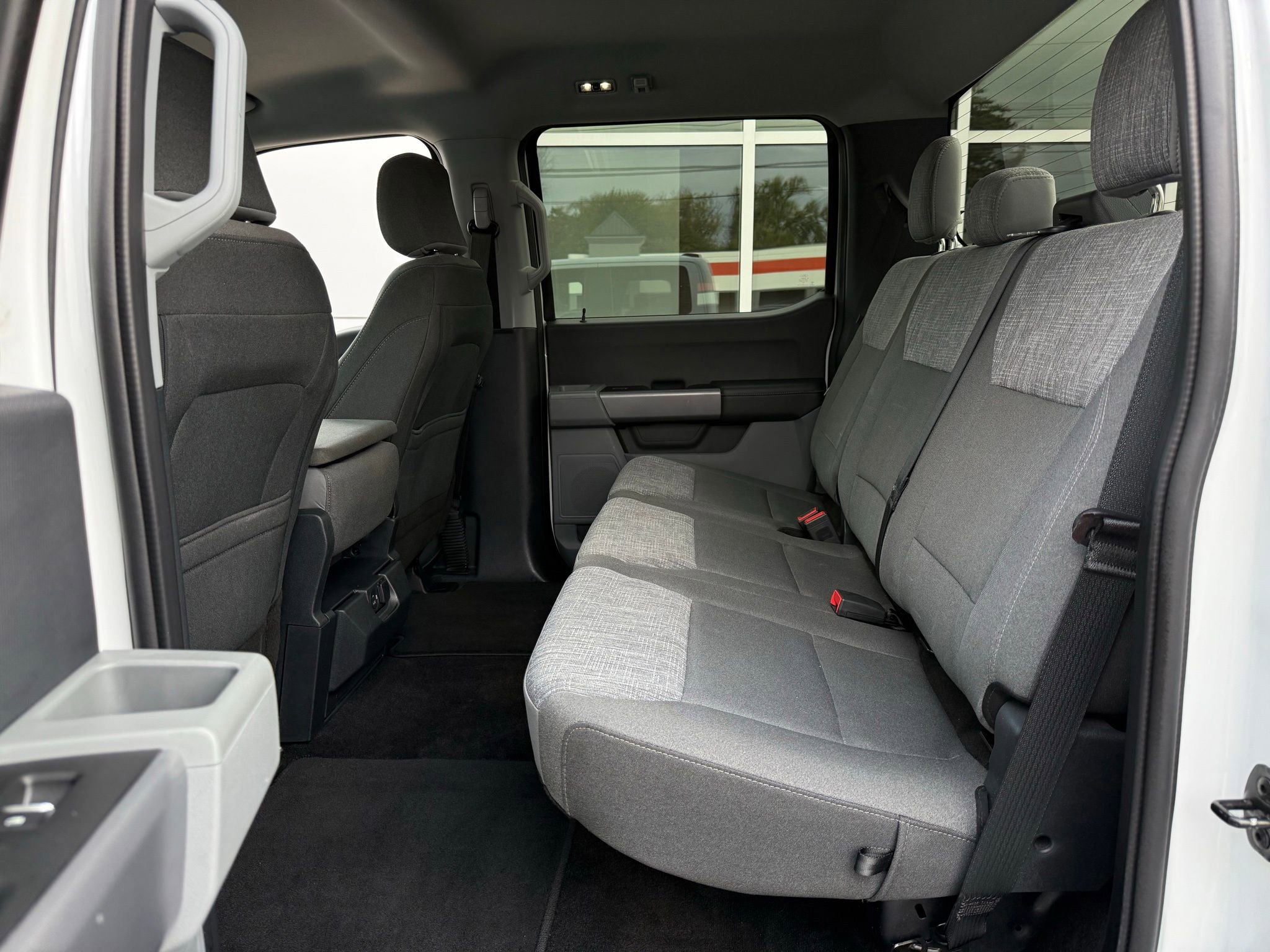 Used 2022 Ford F150 XLT w/ Trailer Tow Package image 31