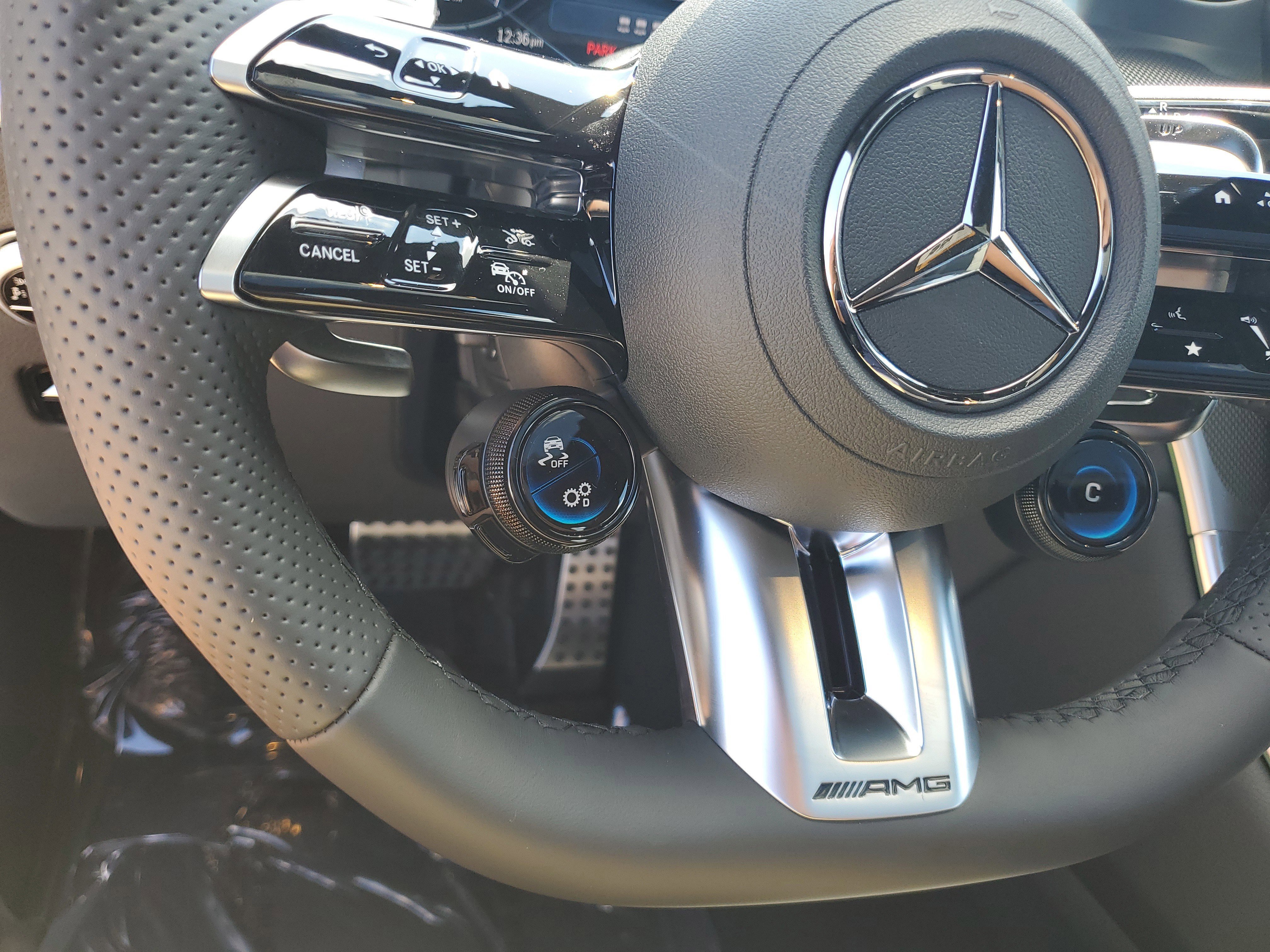 New 2026 Mercedes-Benz GLC 63 AMG S image 37