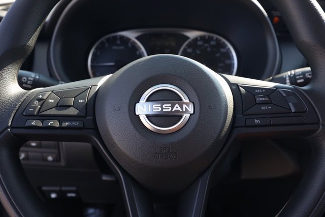 New 2025 Nissan Kicks Play S image 25