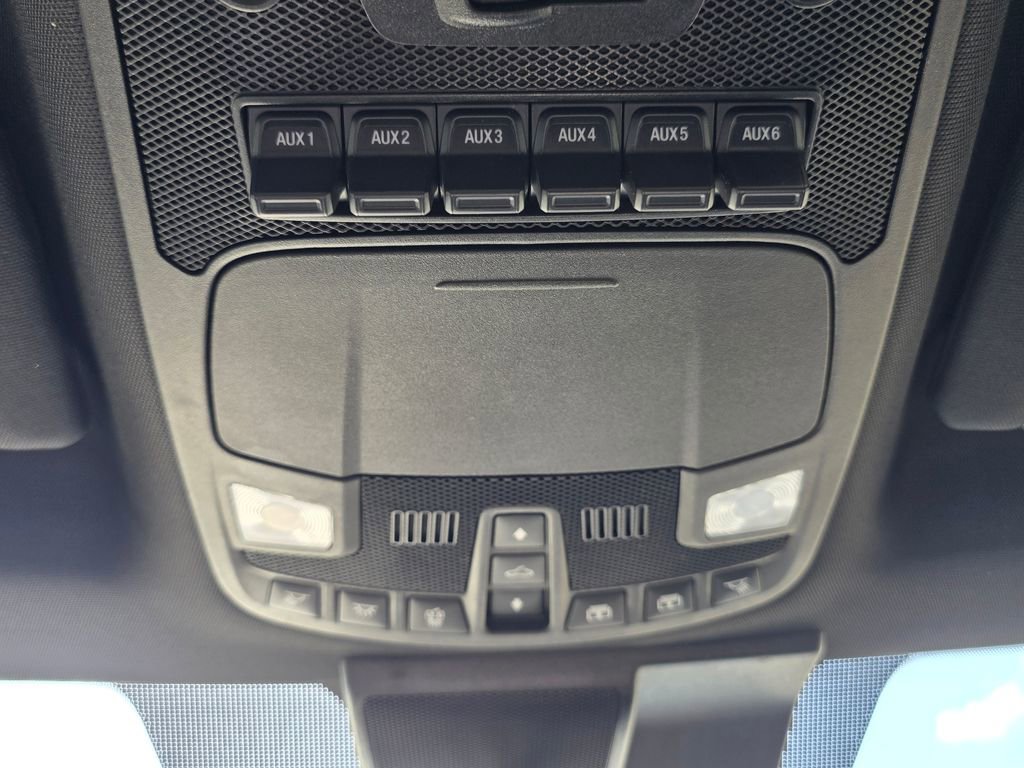 Used 2020 Ford F250 Platinum w/ FX4 Off-Road Package AWD/4WD image 23