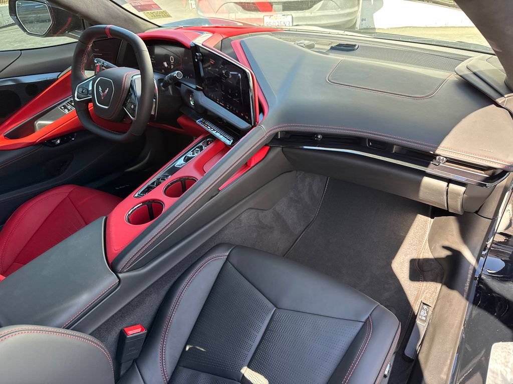New 2026 Chevrolet Corvette Stingray 3LT w/ Z51 Performance Package image 10