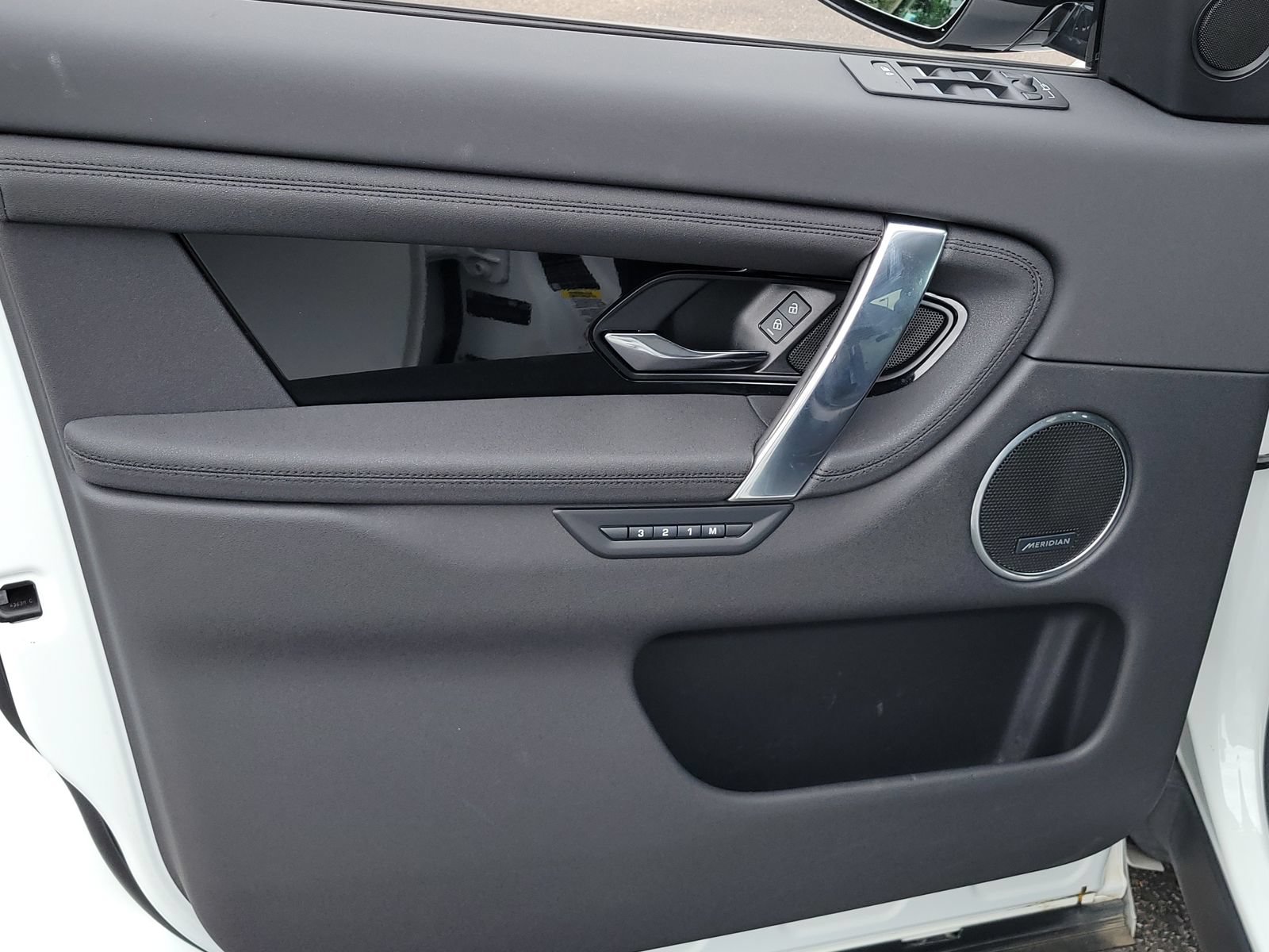 Used 2024 Land Rover Discovery Sport S AWD/4WD image 10