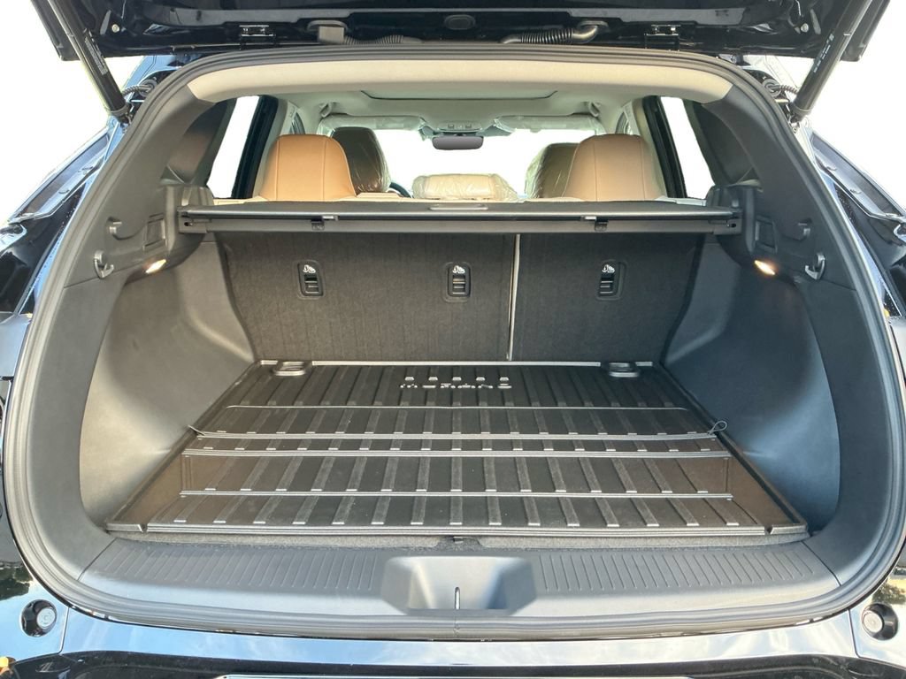 New 2027 Nissan Murano Platinum w/ Cargo Package AWD/4WD image 14