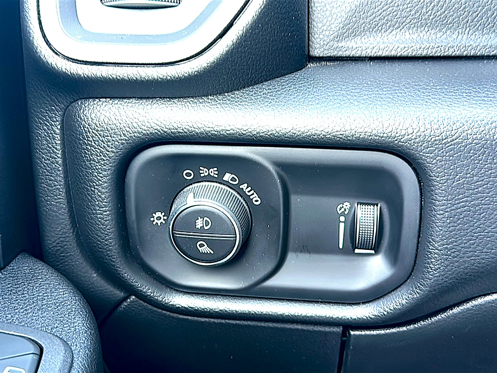 Used 2026 RAM 2500 Tradesman image 37