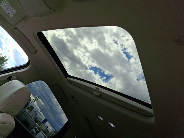 Certified 2022 Buick Enclave Essence w/ Experience Buick Package image 16