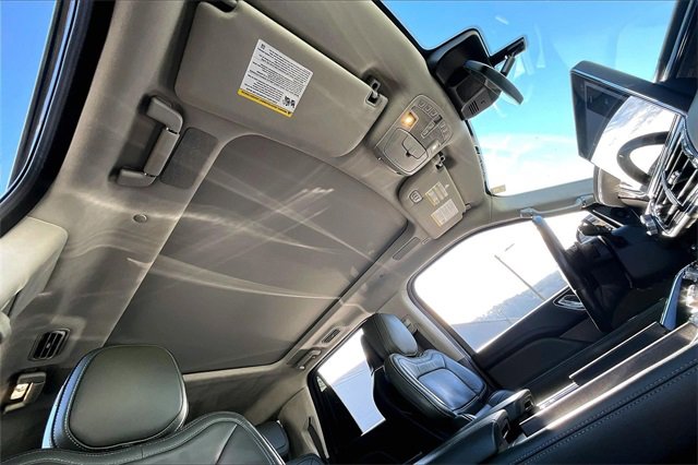 Used 2023 Lincoln Navigator L Black Label image 17