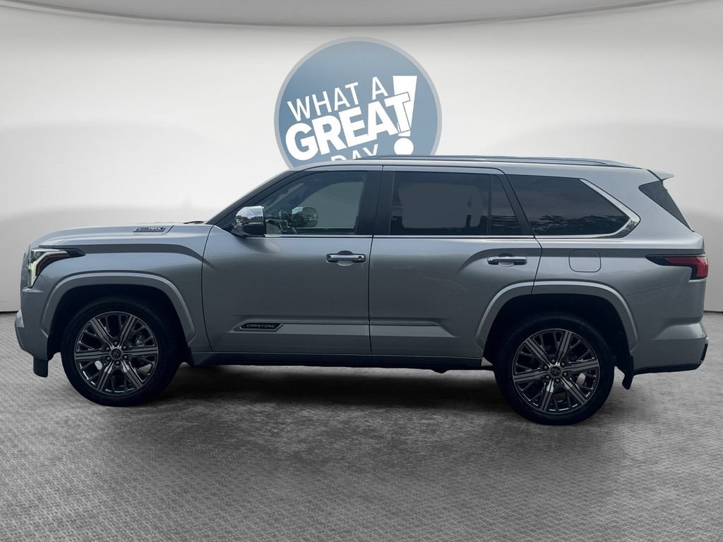 Used 2024 Toyota Sequoia Capstone AWD/4WD image 7