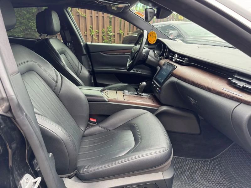 Used 2018 Maserati Quattroporte S image 27