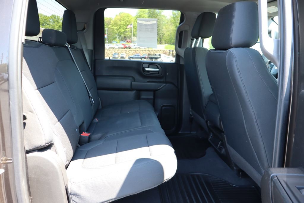 Used 2020 Chevrolet Silverado 2500 Custom w/ Custom Value Package AWD/4WD image 15