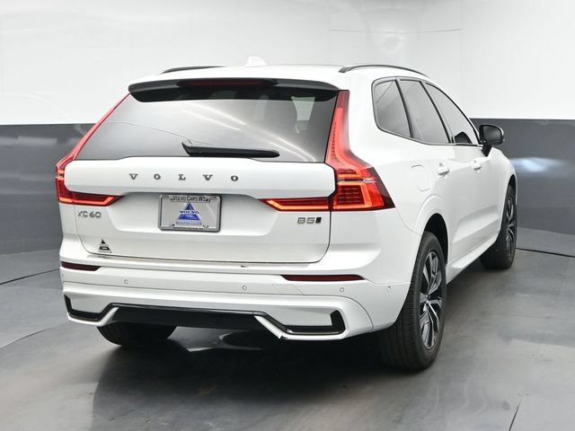 Used 2024 Volvo XC60 B5 Plus w/ Protection Package Premier AWD/4WD image 8