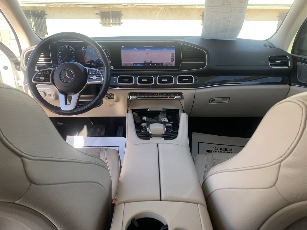 Used 2020 Mercedes-Benz GLS 450 4MATIC image 18
