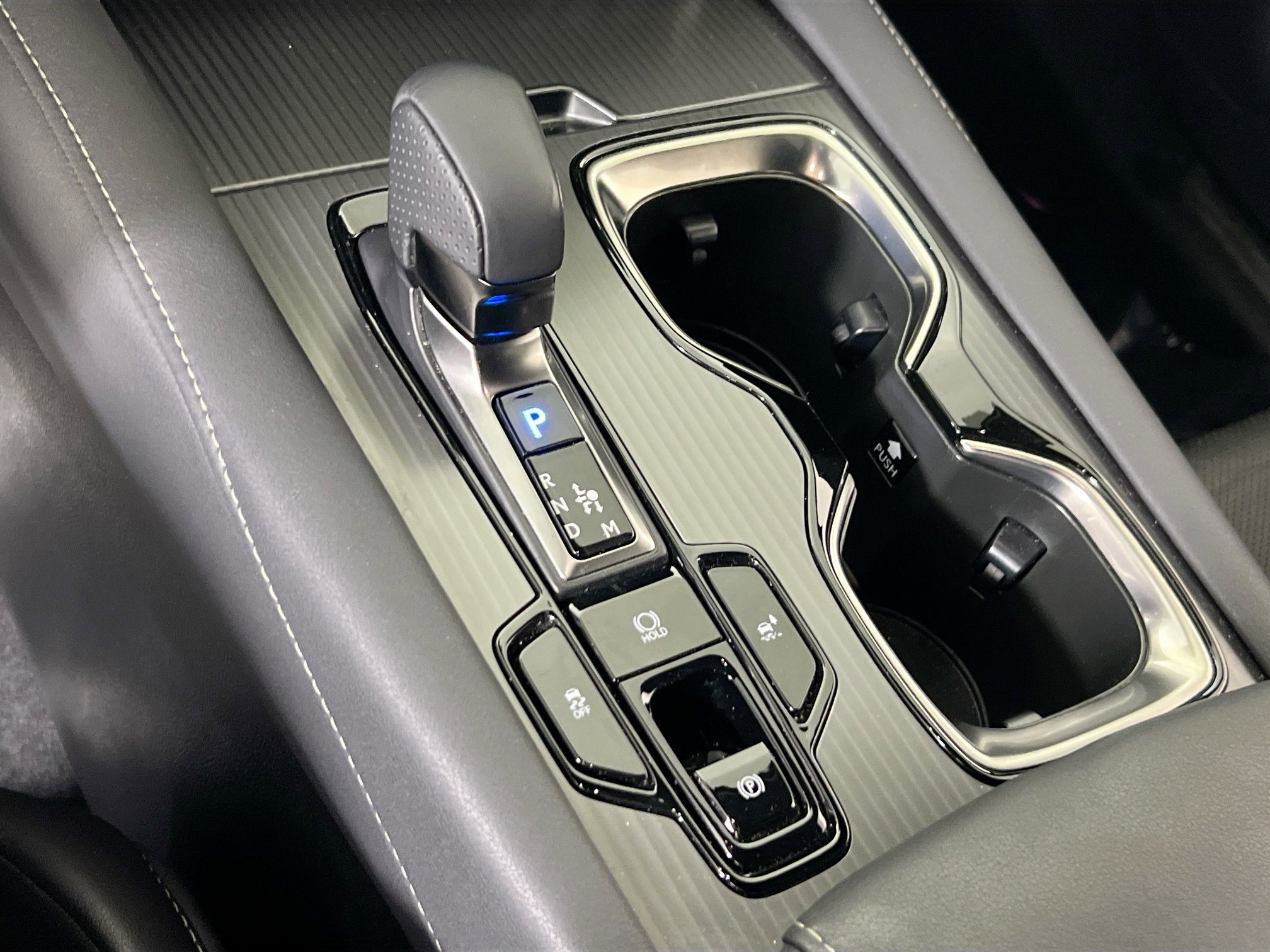 Used 2024 Lexus RX 500h F Sport w/ Convenience Package image 16