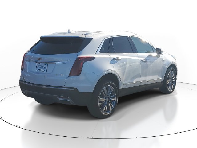 Certified 2024 Cadillac XT5 Premium Luxury w/ LPO, Floor Liner Package AWD/4WD image 4