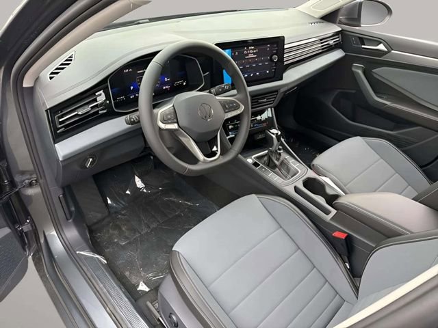 New 2026 Volkswagen Jetta SE image 6