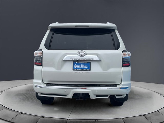 Used 2016 Toyota 4Runner Limited image 4