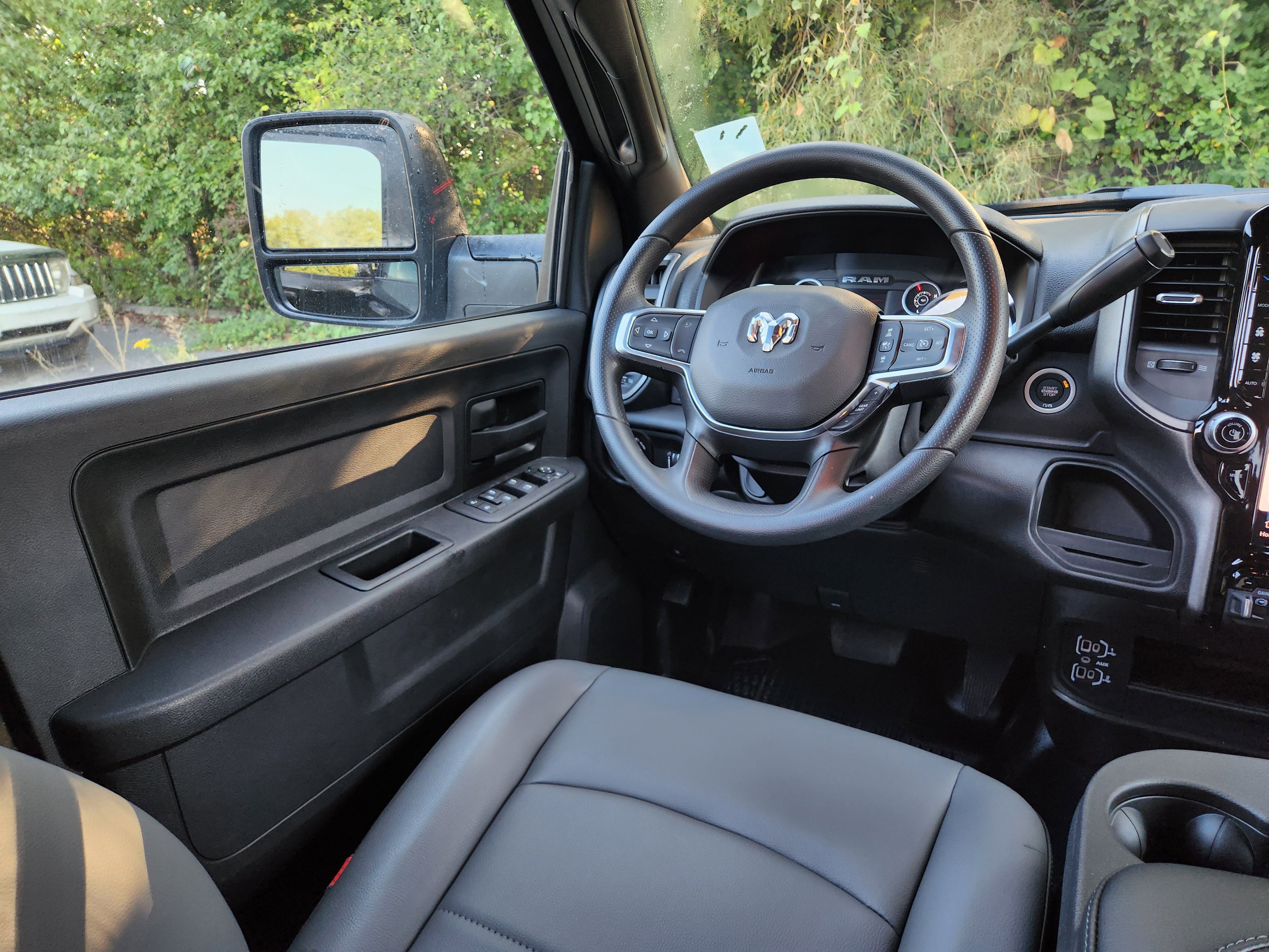 New 2025 RAM 2500 Tradesman image 21