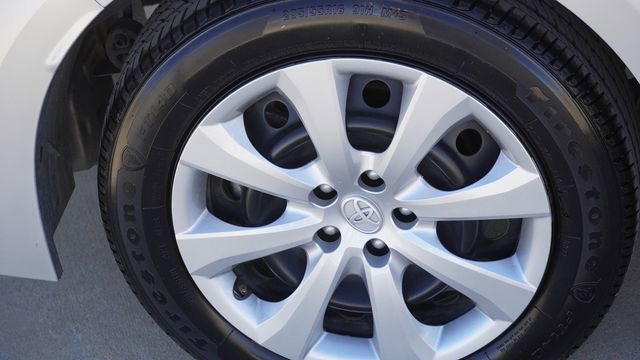 Used 2024 Toyota Corolla LE image 11