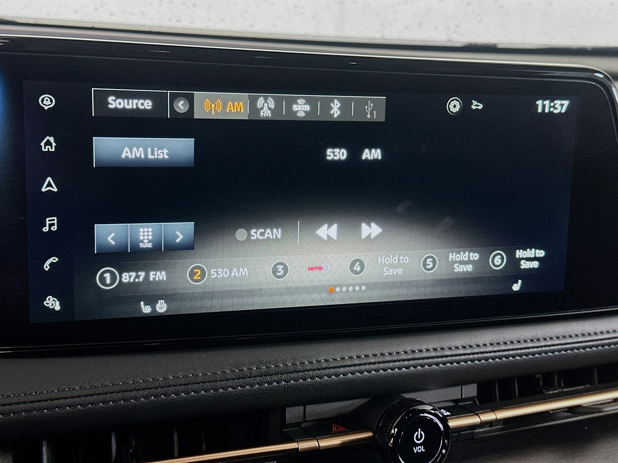 Used 2023 Nissan Ariya AWD image 19